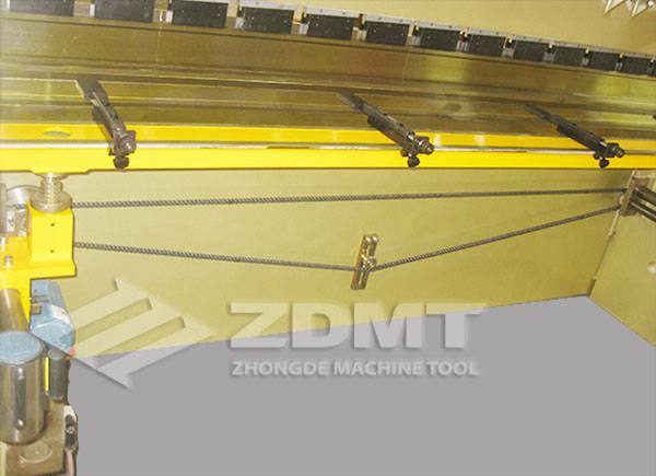 后擋料.jpg 后擋料.jpg